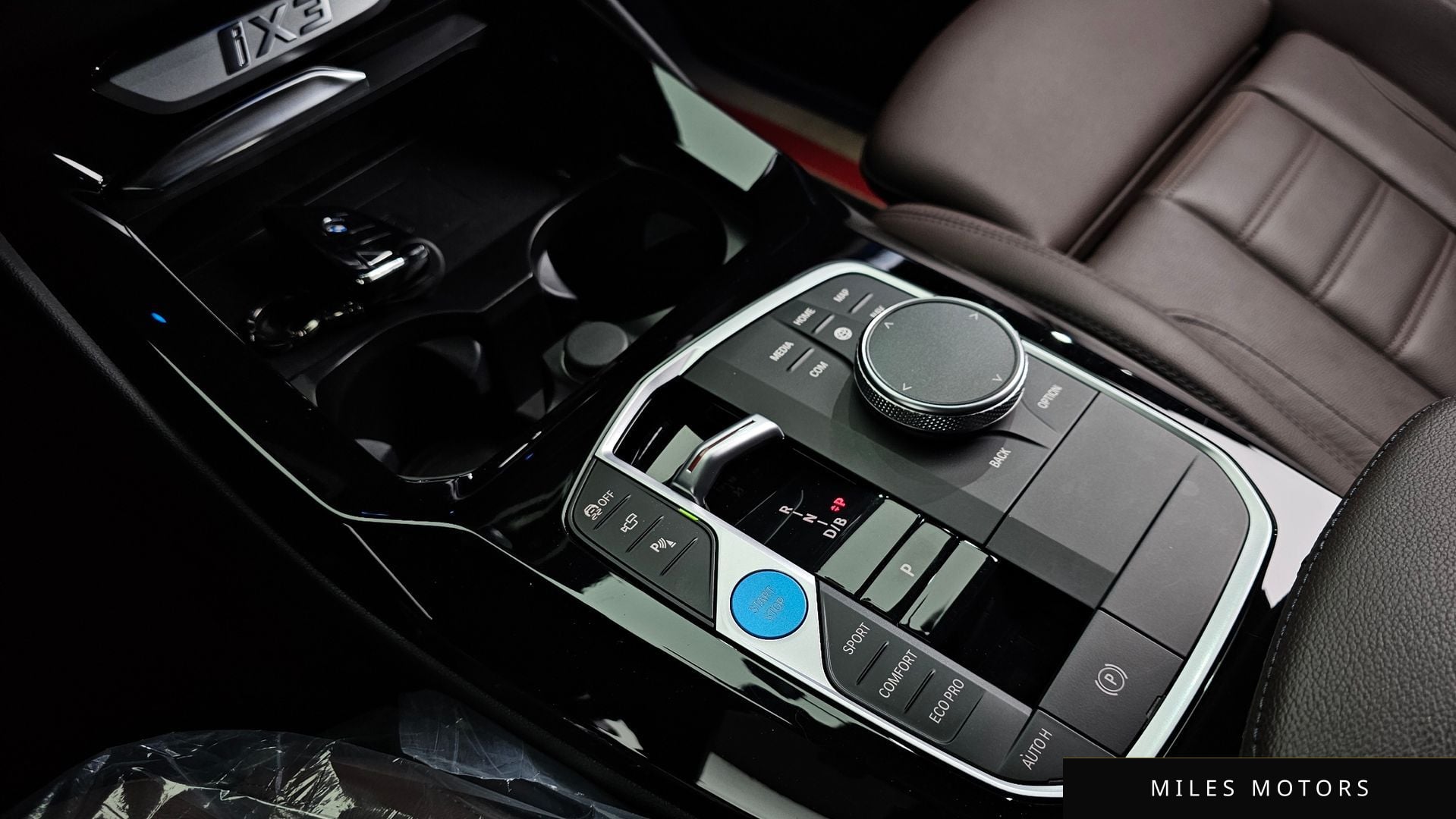 BMW iX3 2024 — миниатюра 9
