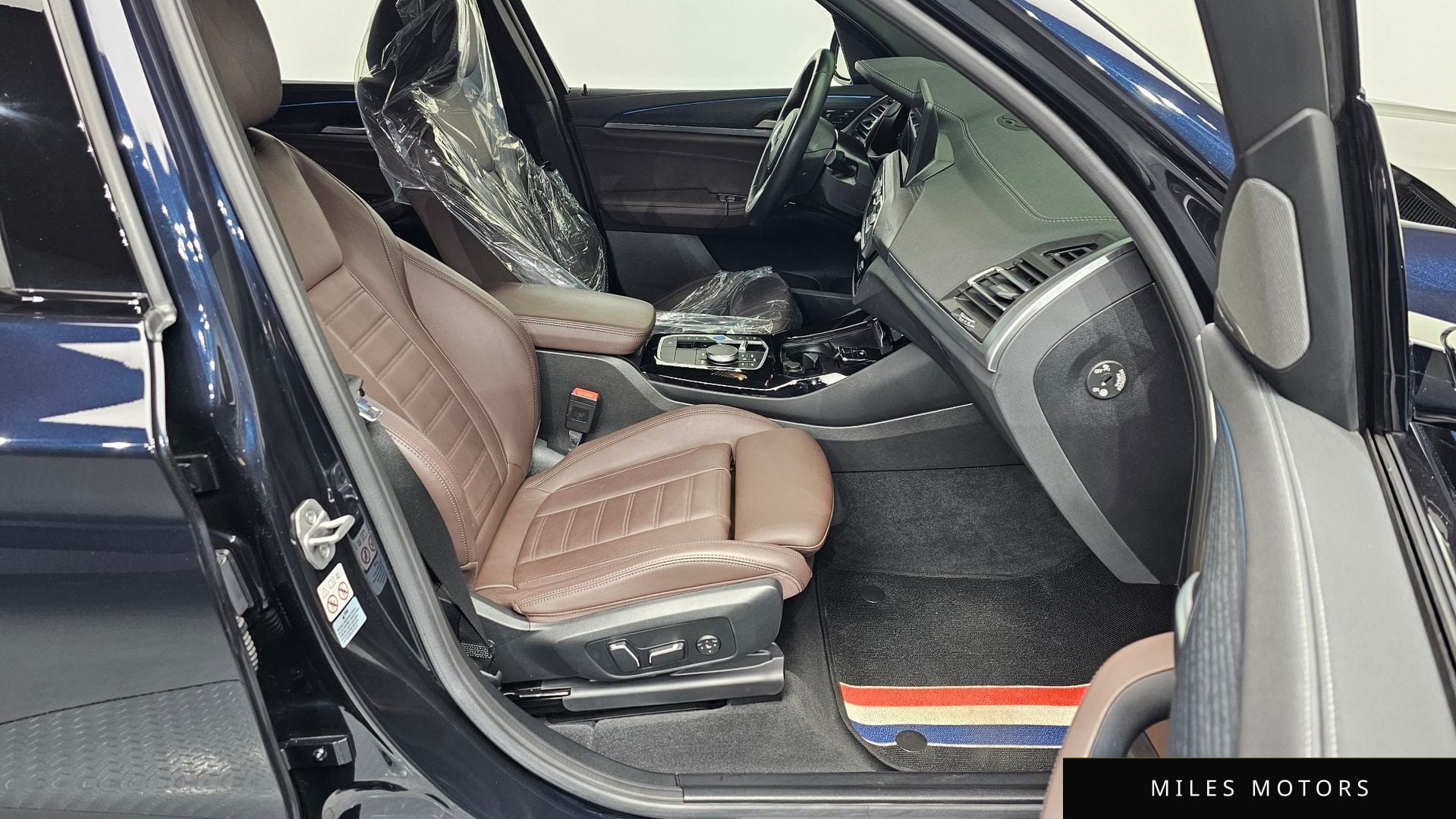 BMW iX3 2024 — миниатюра 10