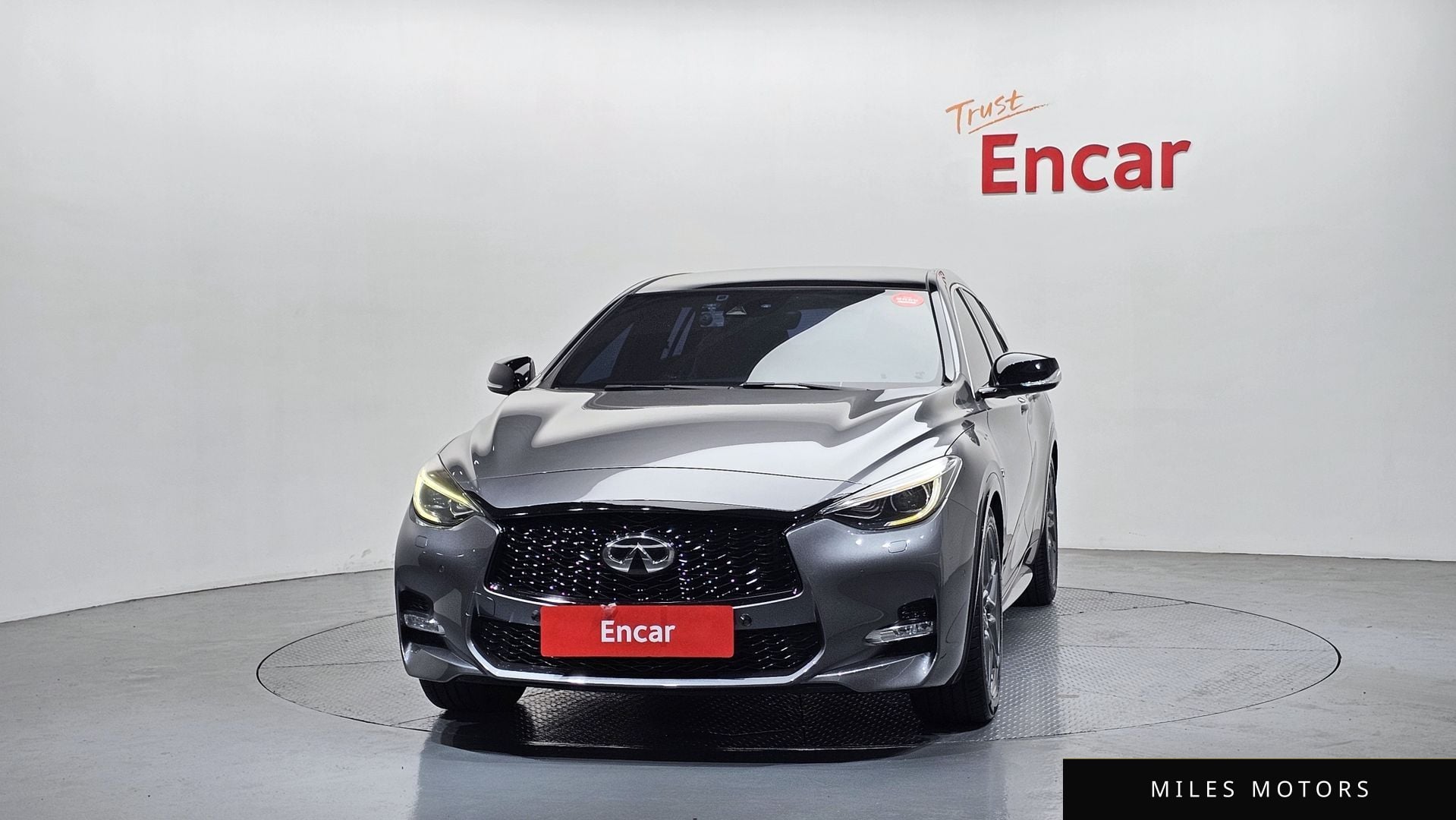 Infiniti Q30 2017 — миниатюра 3