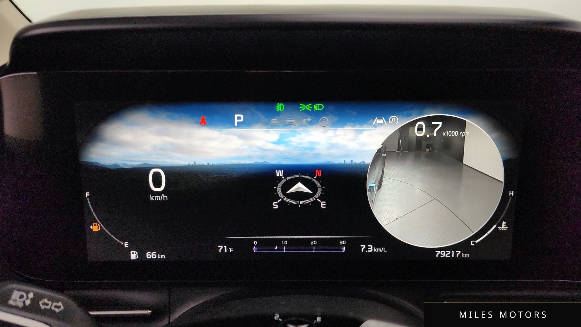 Kia Carnival 2021 — миниатюра 8