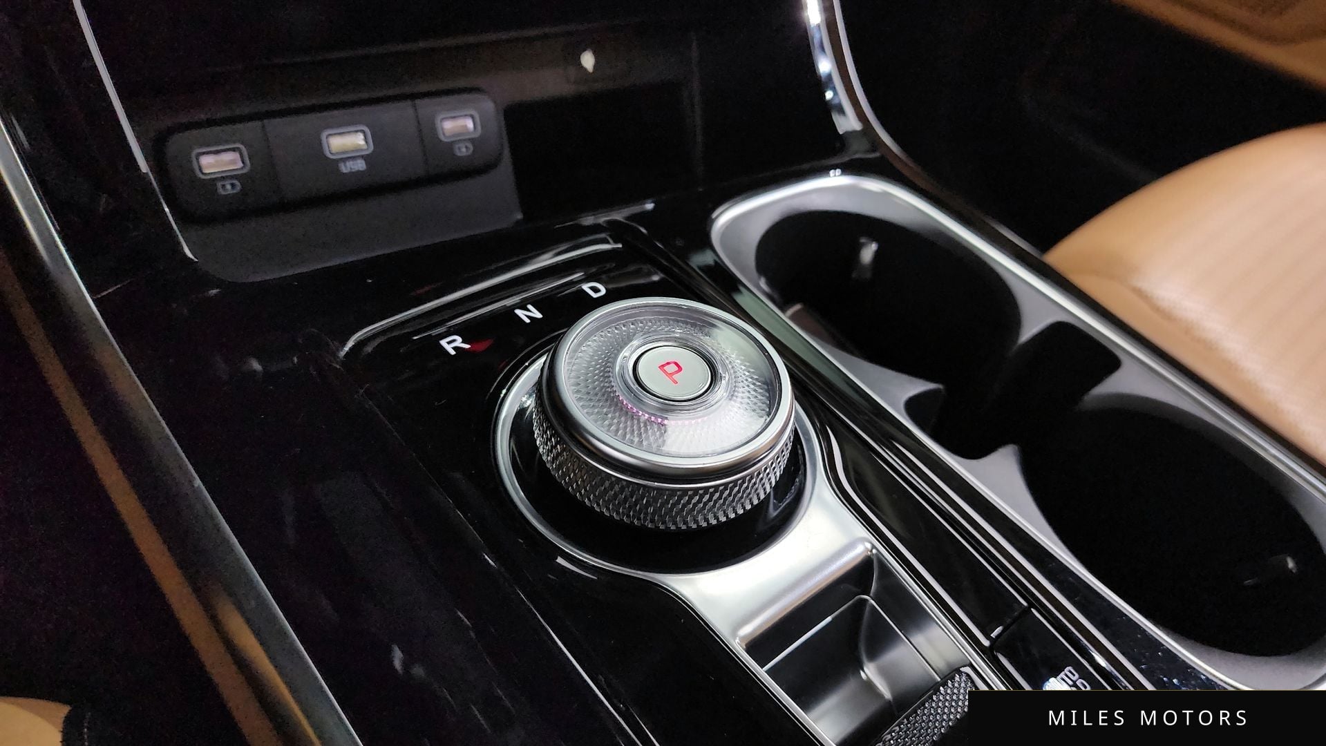 Kia Carnival 2021 — миниатюра 9