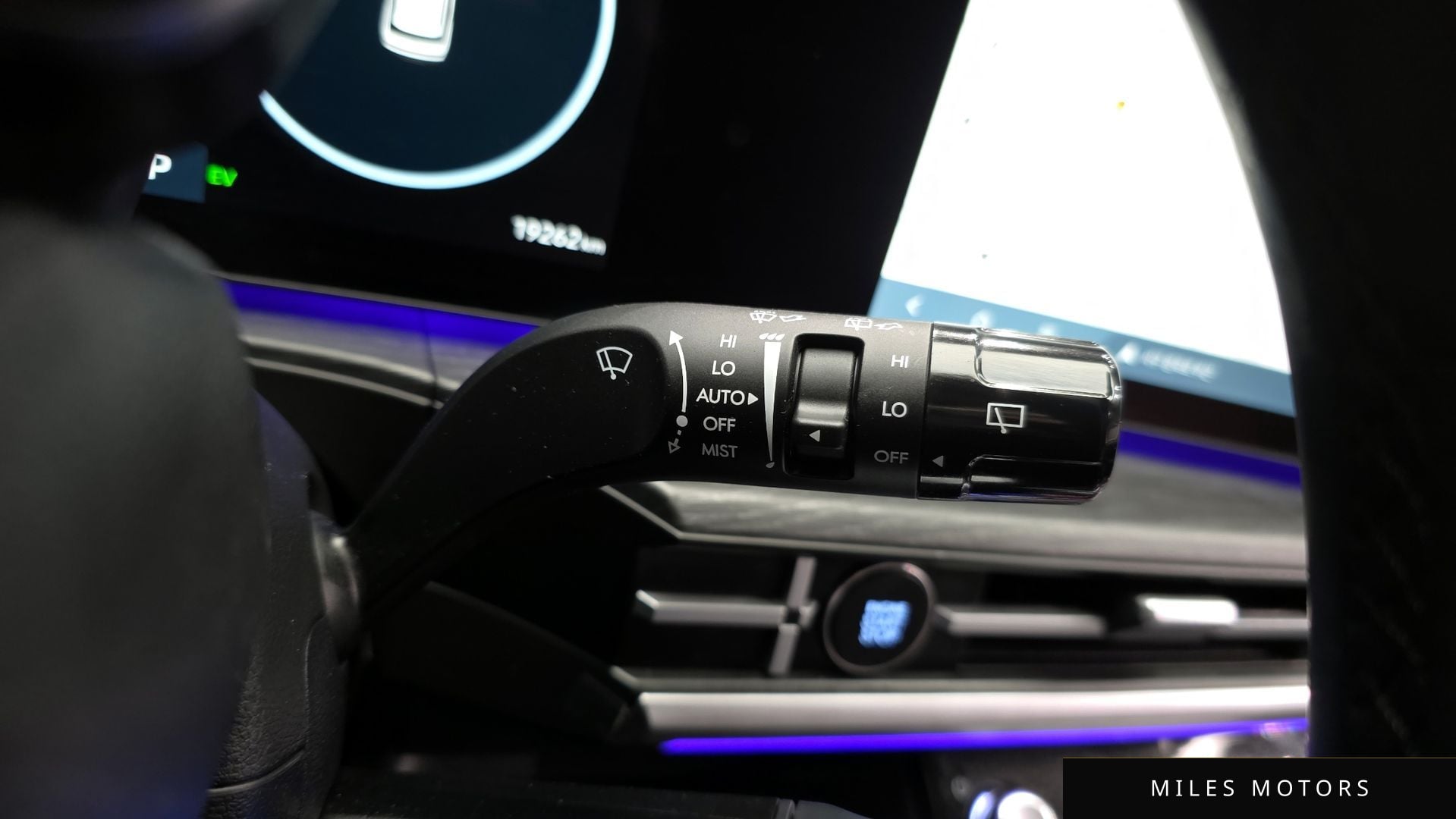 Hyundai Santafe 2025 — миниатюра 28