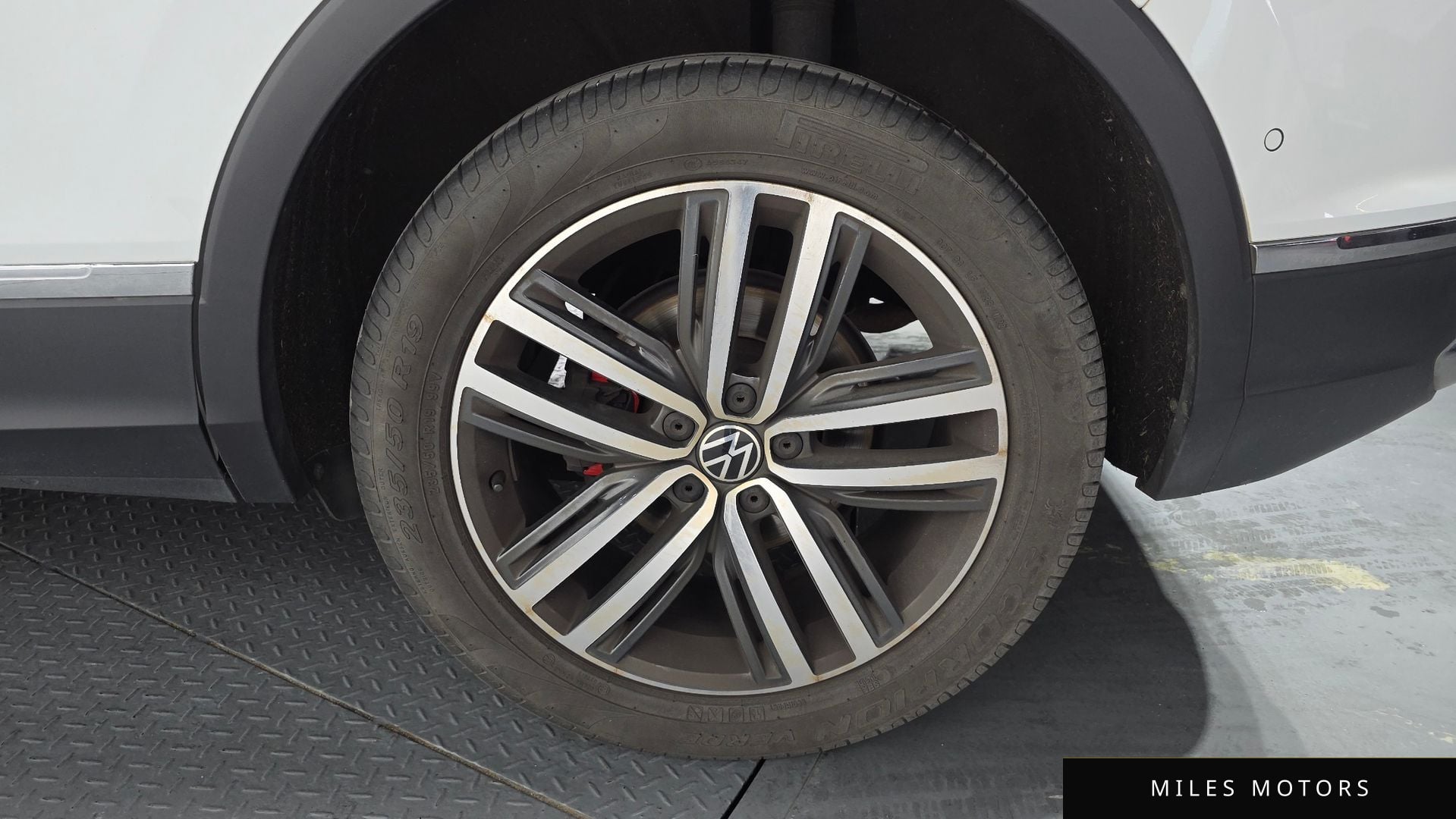 Volkswagen 티구안 2023 — миниатюра 5