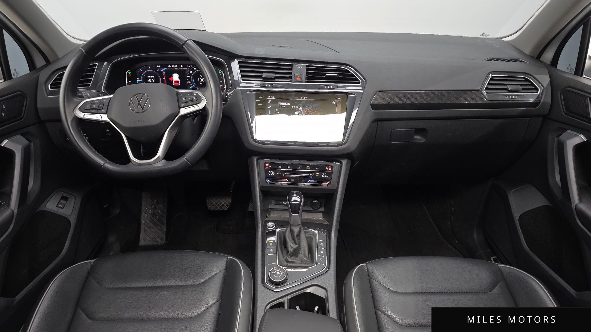 Volkswagen 티구안 2023 — миниатюра 7