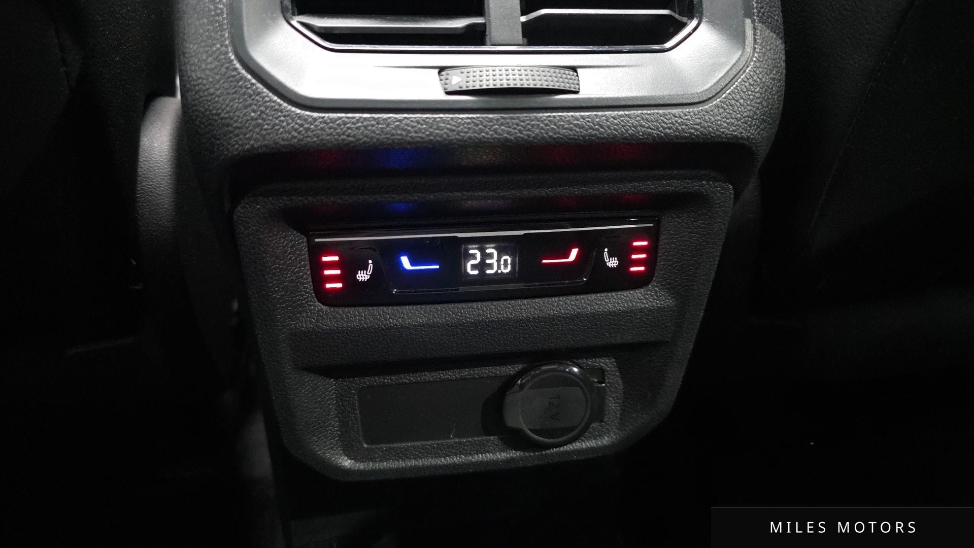 Volkswagen 티구안 2023 — миниатюра 19