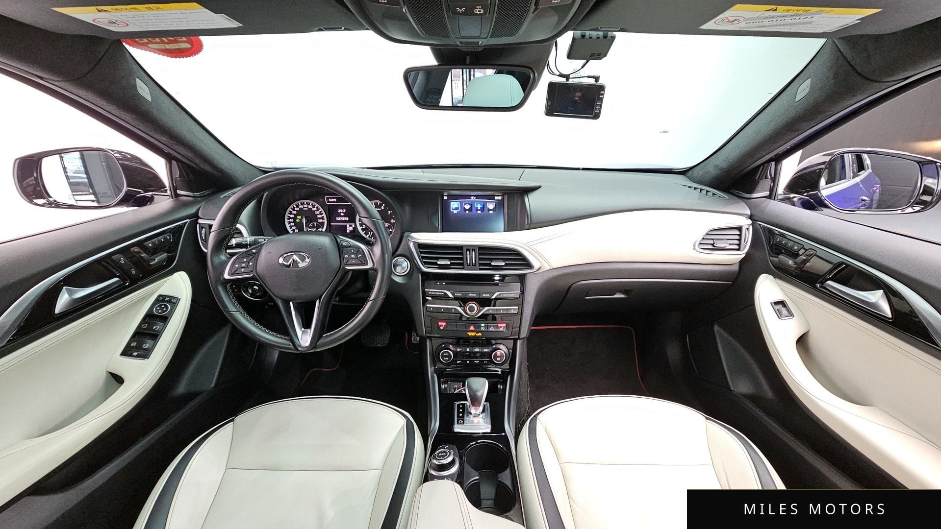 Infiniti Q30 2019 — миниатюра 7
