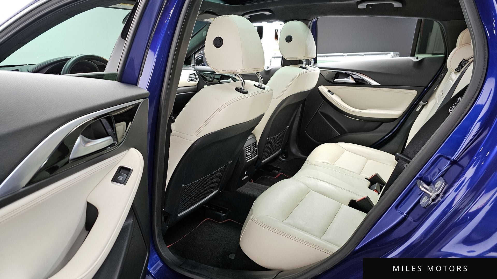 Infiniti Q30 2019 — миниатюра 10