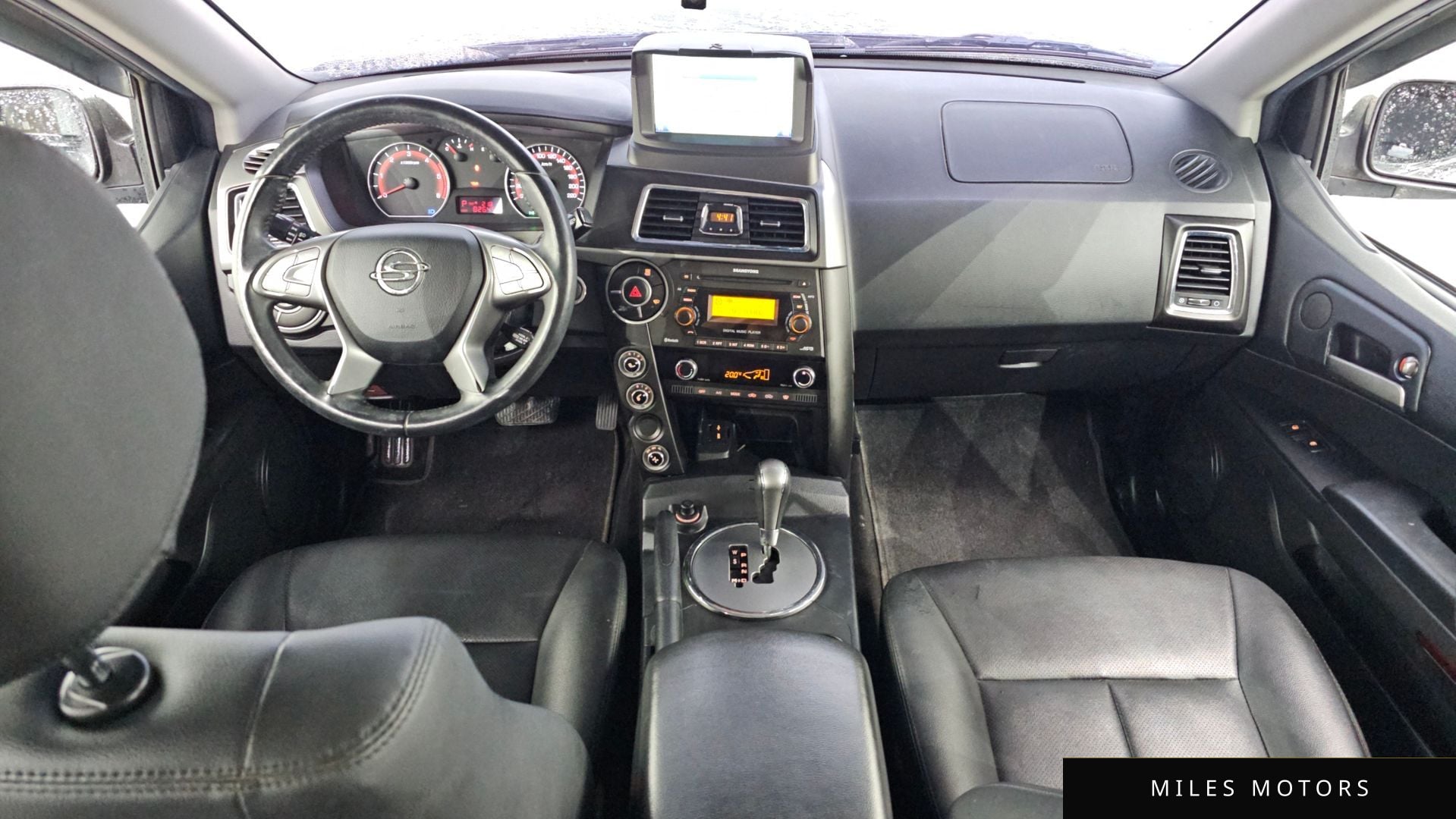 KG Mobility KORANDO 2016 — миниатюра 10