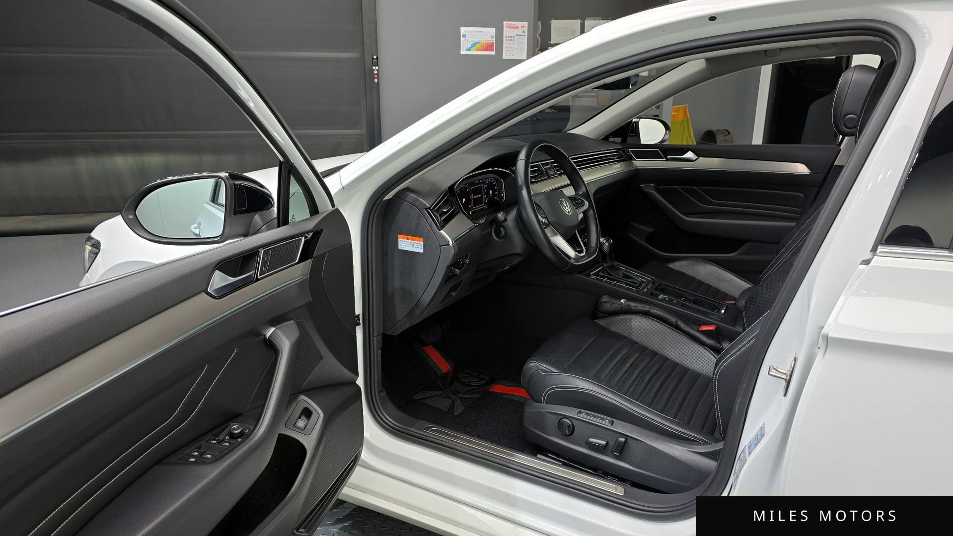 Volkswagen Passat 2021 — миниатюра 10