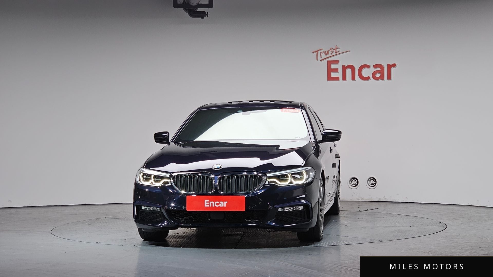BMW 5시리즈 (G30) 2018 — миниатюра 2
