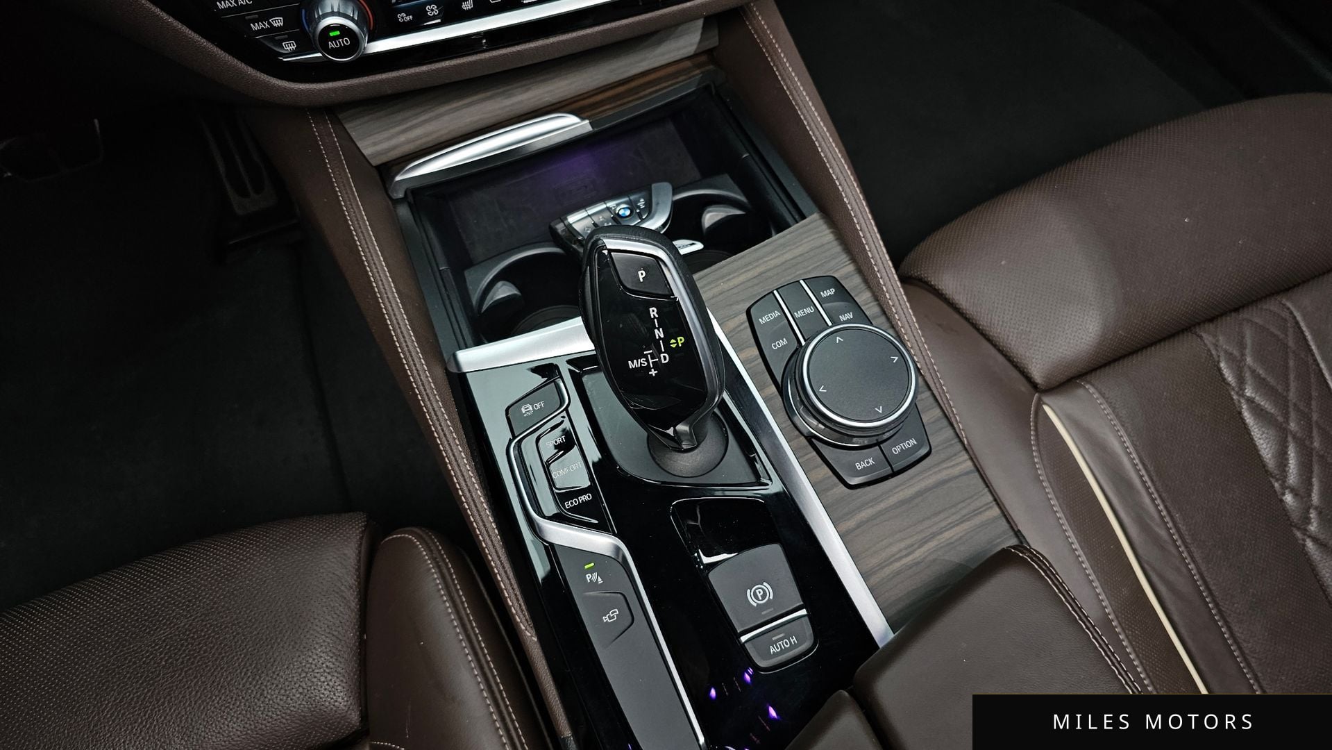 BMW 5시리즈 (G30) 2018 — миниатюра 11