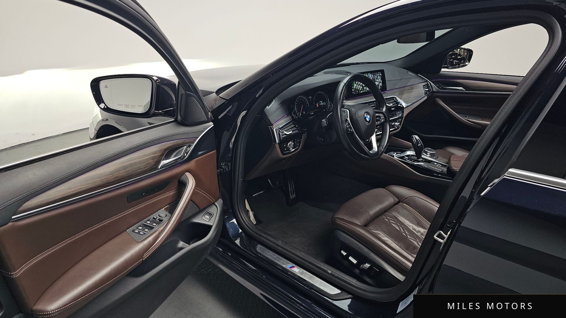 BMW 5시리즈 (G30) 2018 — миниатюра 12
