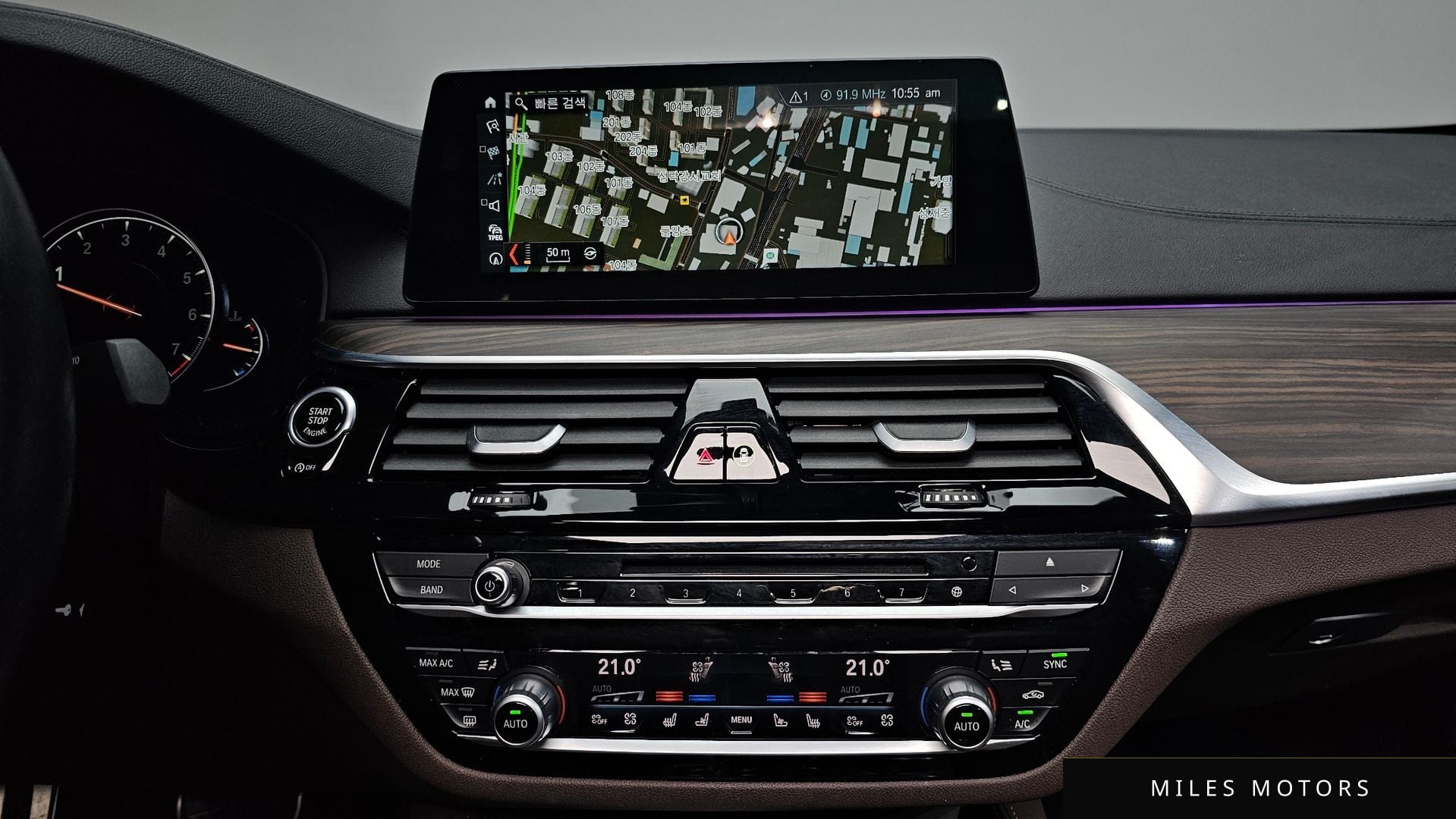 BMW 5시리즈 (G30) 2018 — миниатюра 19