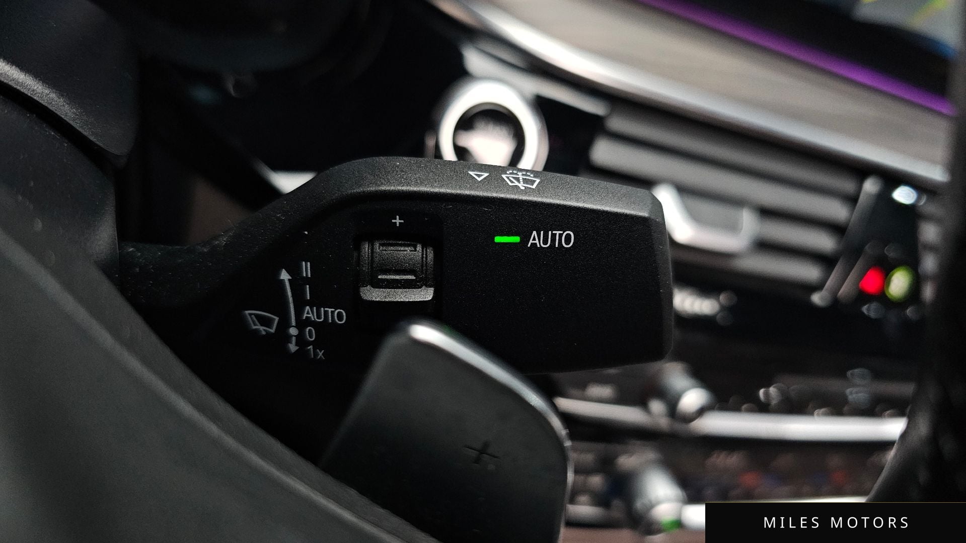 BMW 5시리즈 (G30) 2018 — миниатюра 28