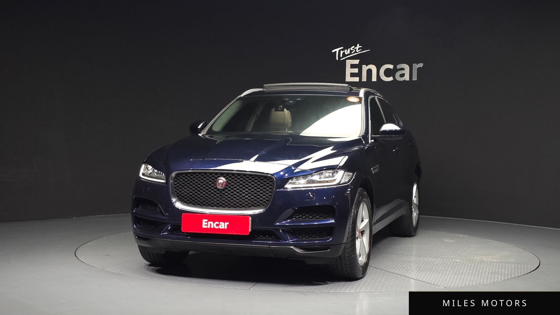 Jaguar F-PACE 2020 — миниатюра 3