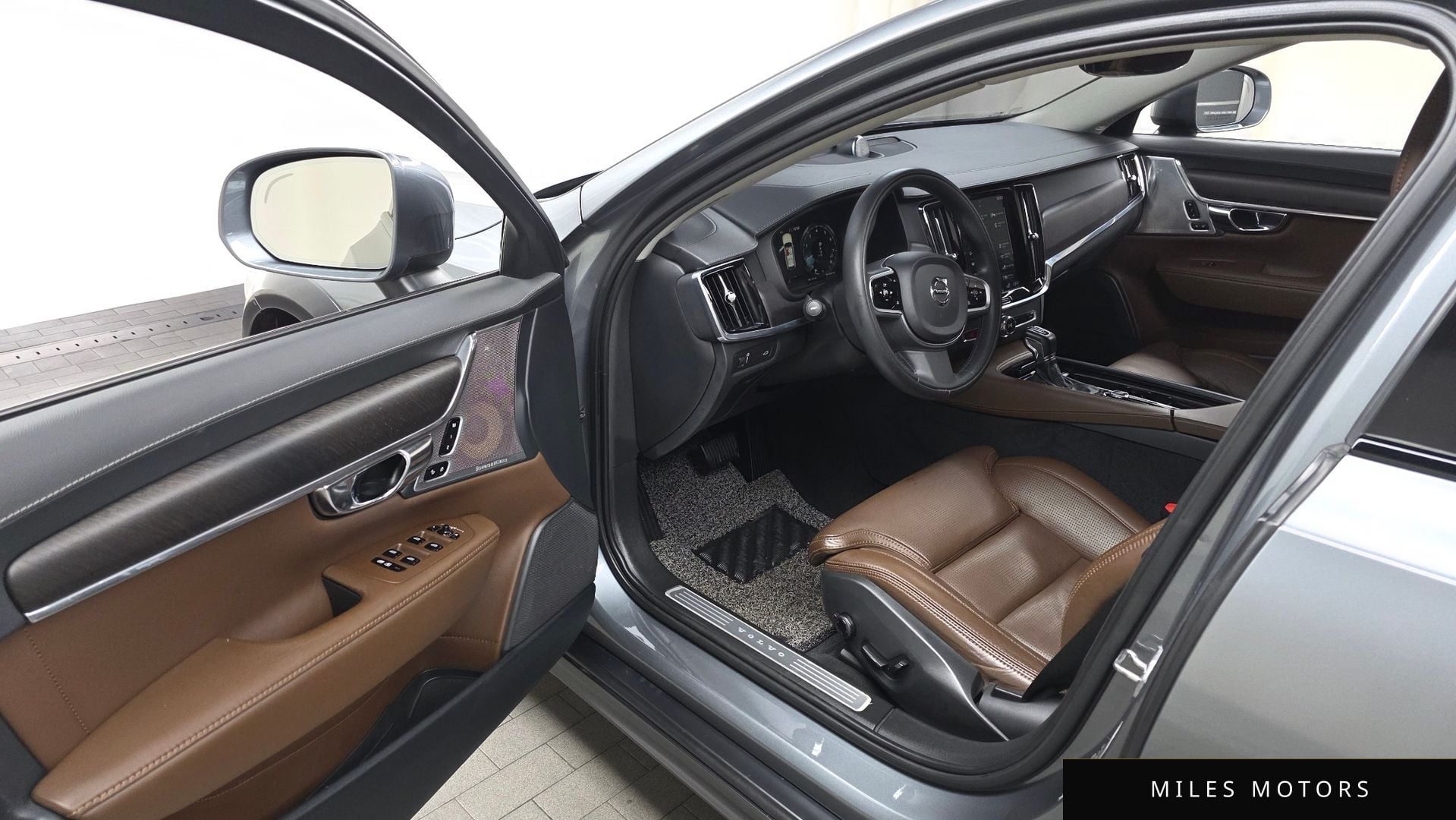 Volvo V90 2019 — миниатюра 10