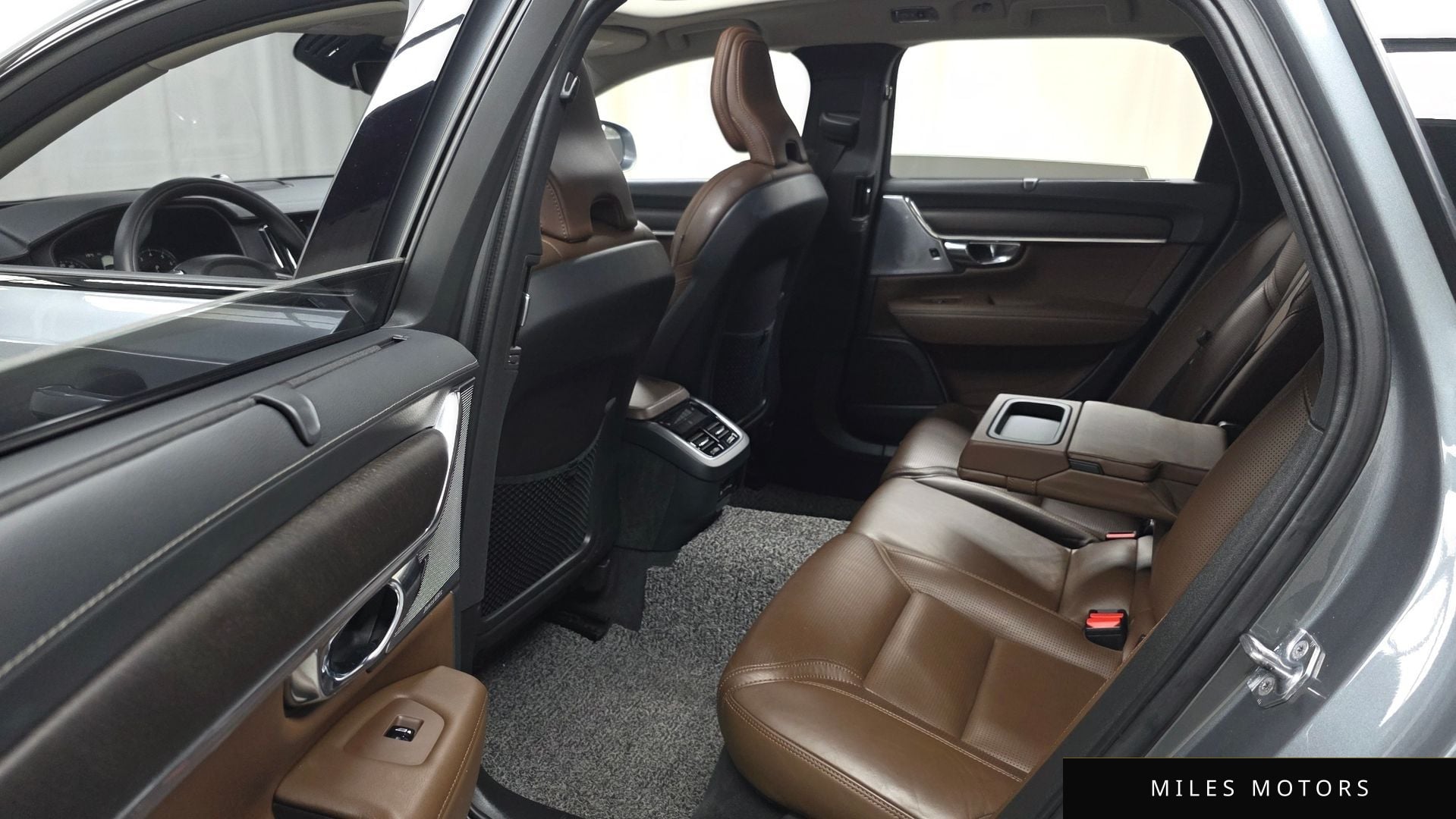 Volvo V90 2019 — миниатюра 11