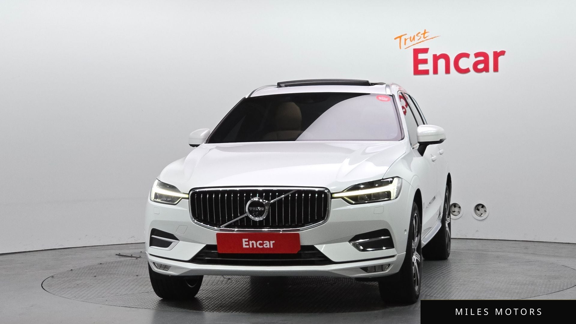 Volvo XC60 2019 — миниатюра 3