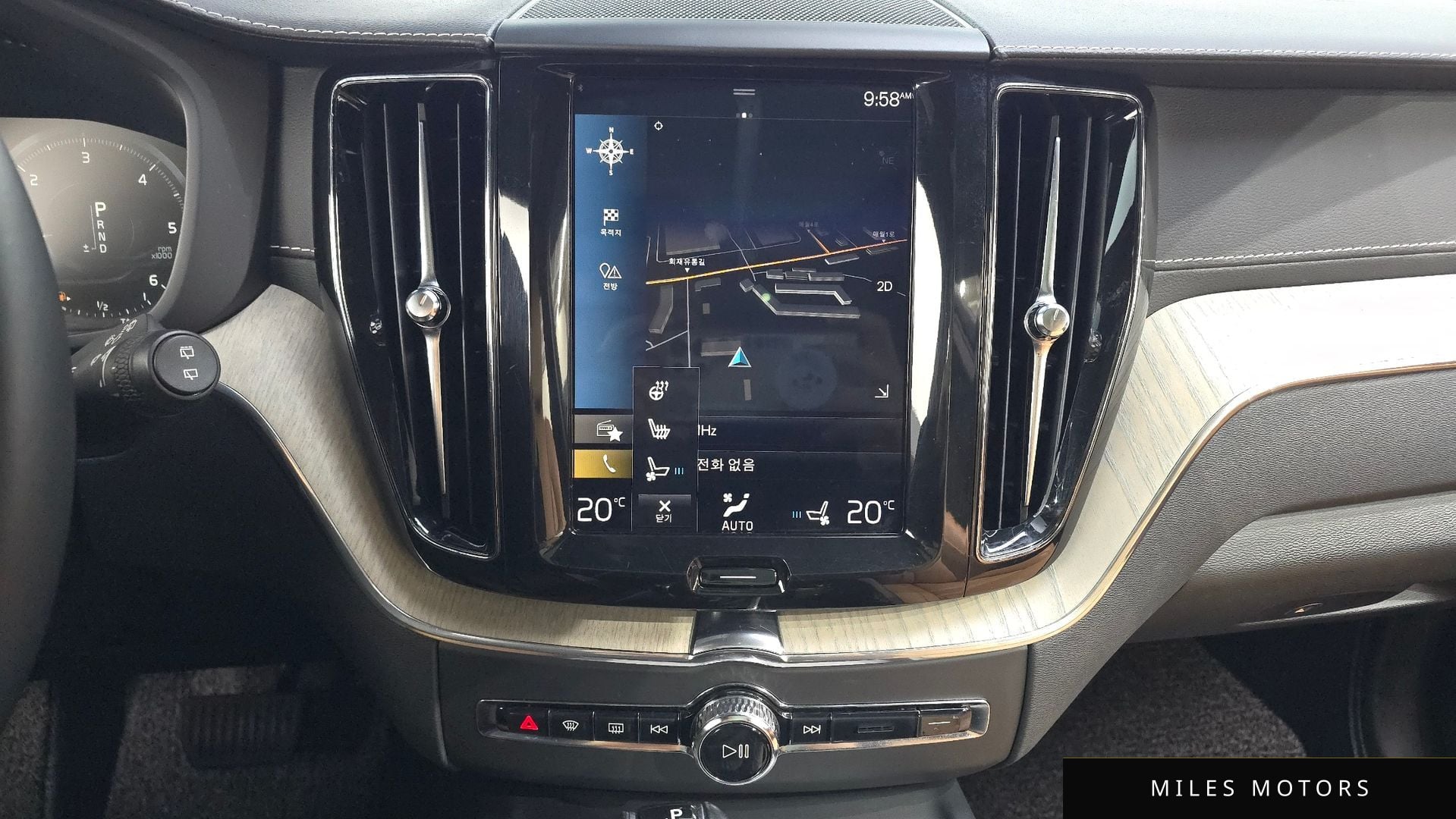 Volvo XC60 2019 — миниатюра 20