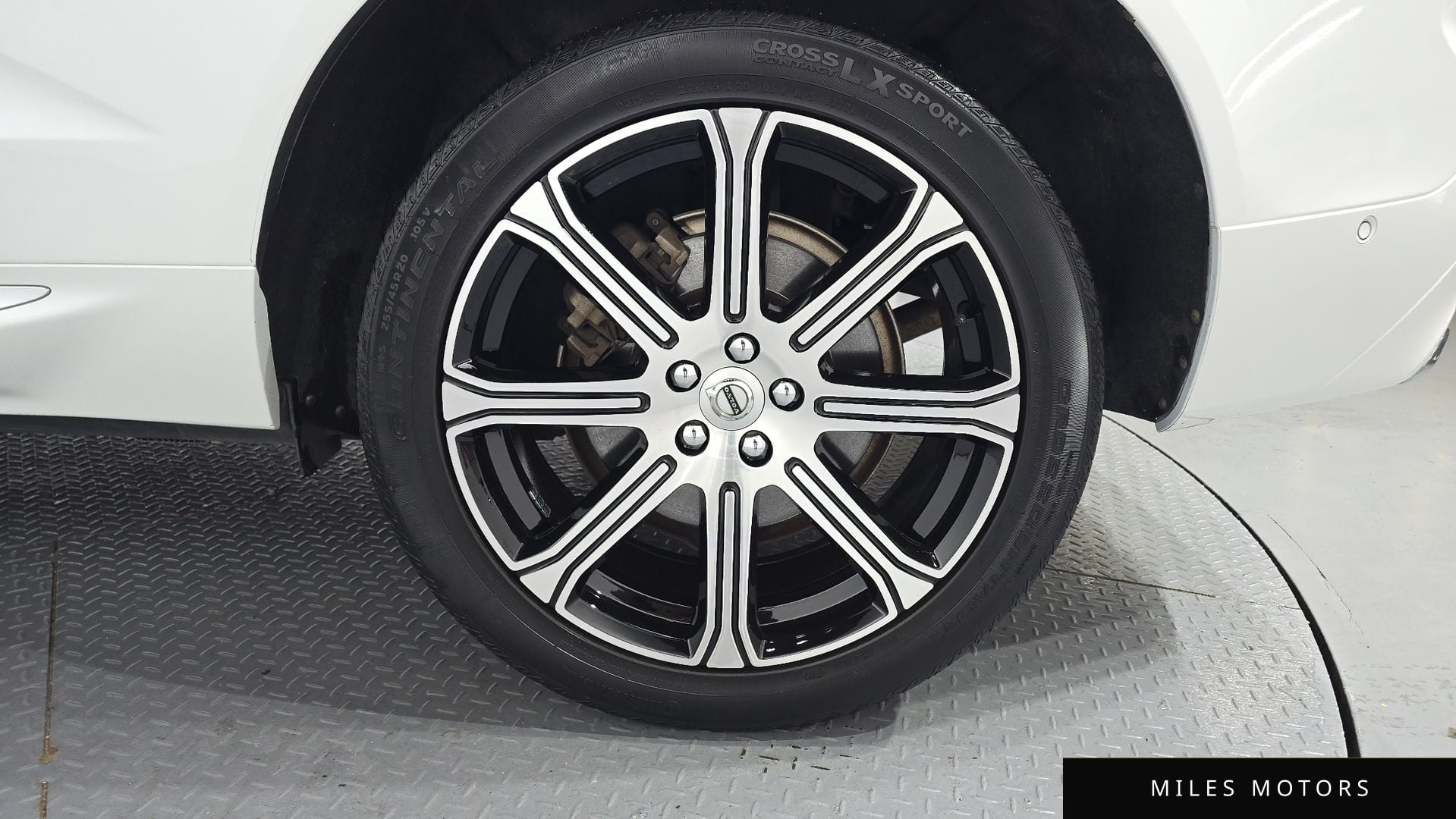 Volvo XC60 2019 — миниатюра 7