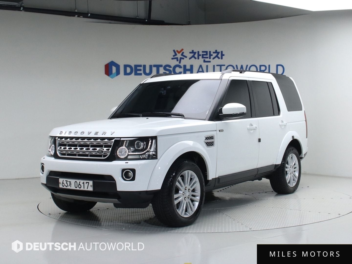 Land Rover Discovery 2016 — миниатюра 3