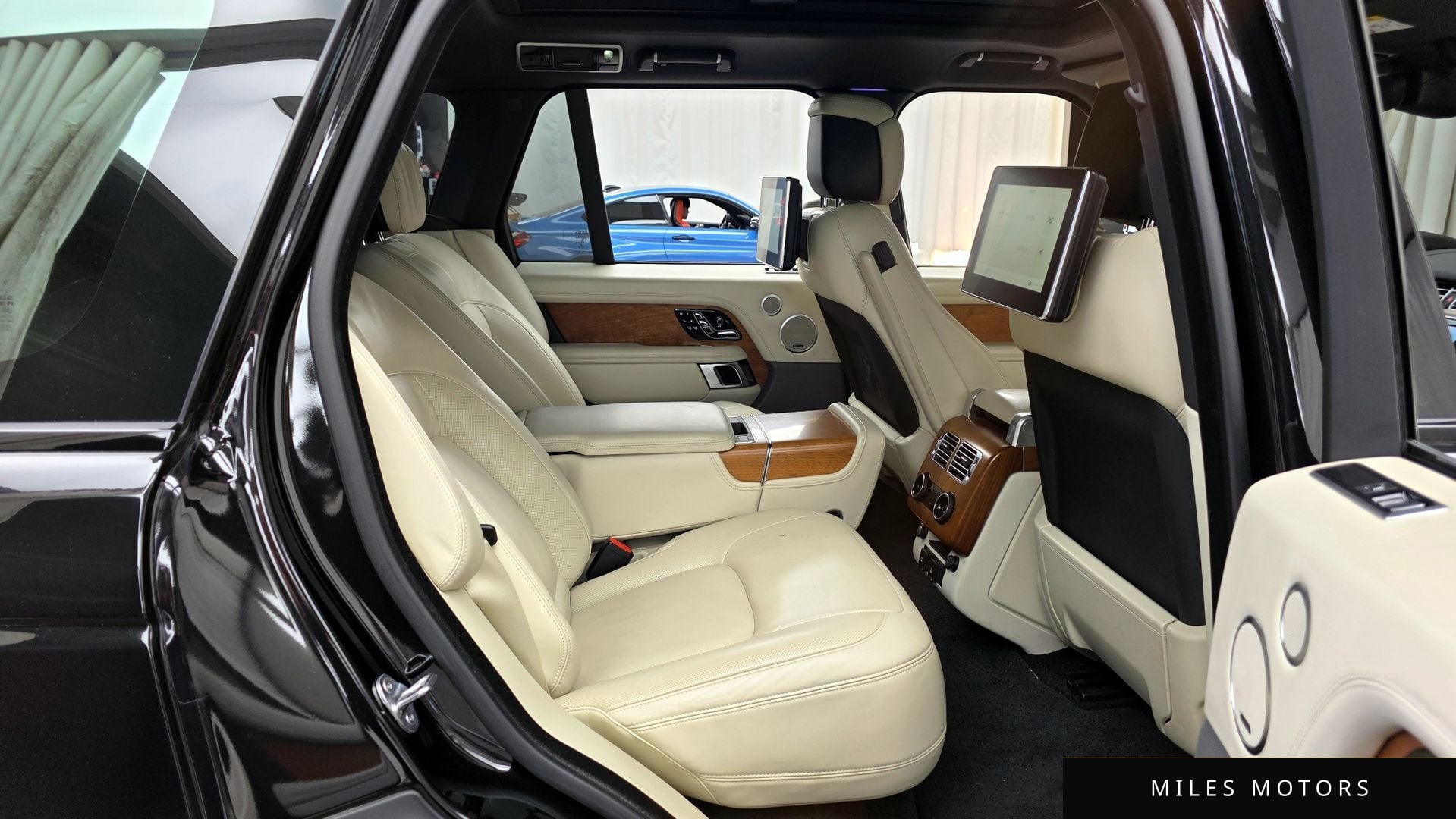 Land Rover Range Rover 2018 — миниатюра 12