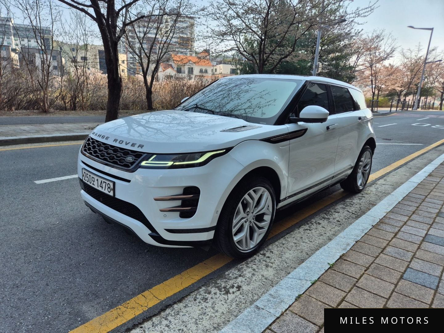 Land Rover Range Rover Evoque 2020 — миниатюра 2