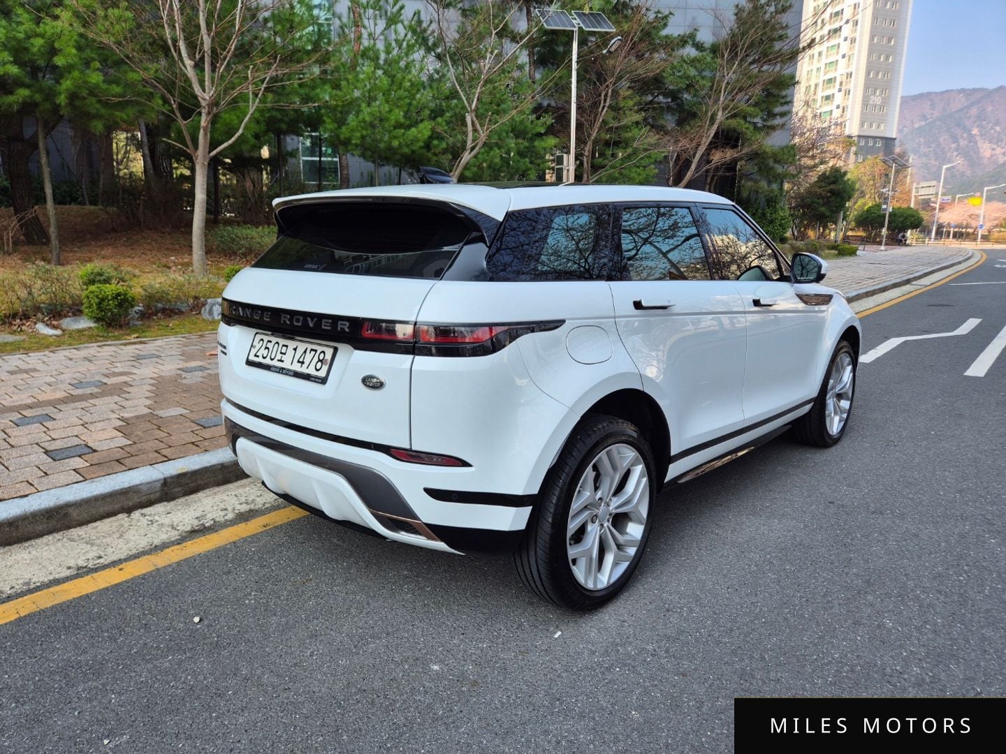 Land Rover Range Rover Evoque 2020 — миниатюра 6