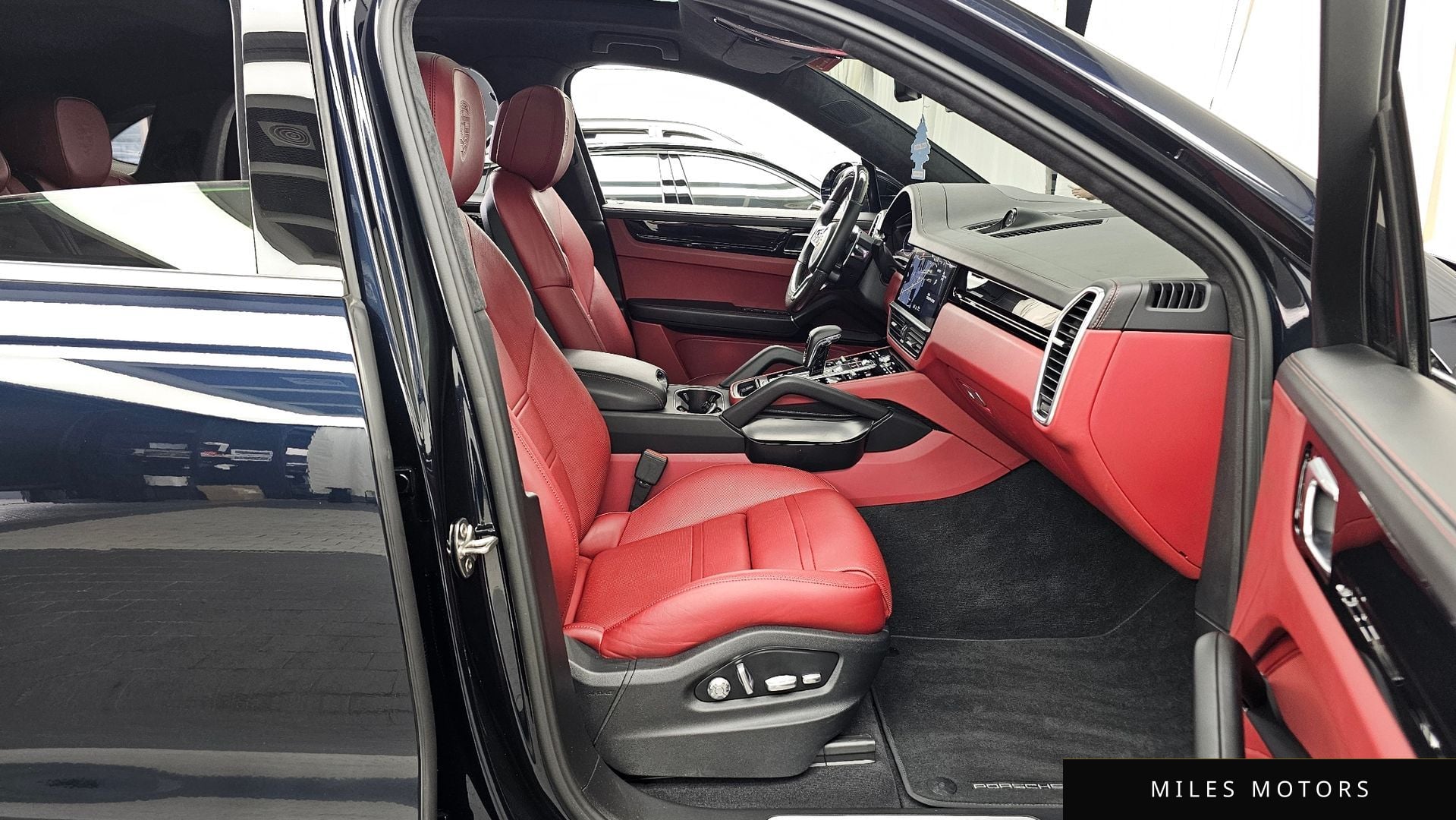 Porsche 카이엔 (PO536) 2020 — миниатюра 11