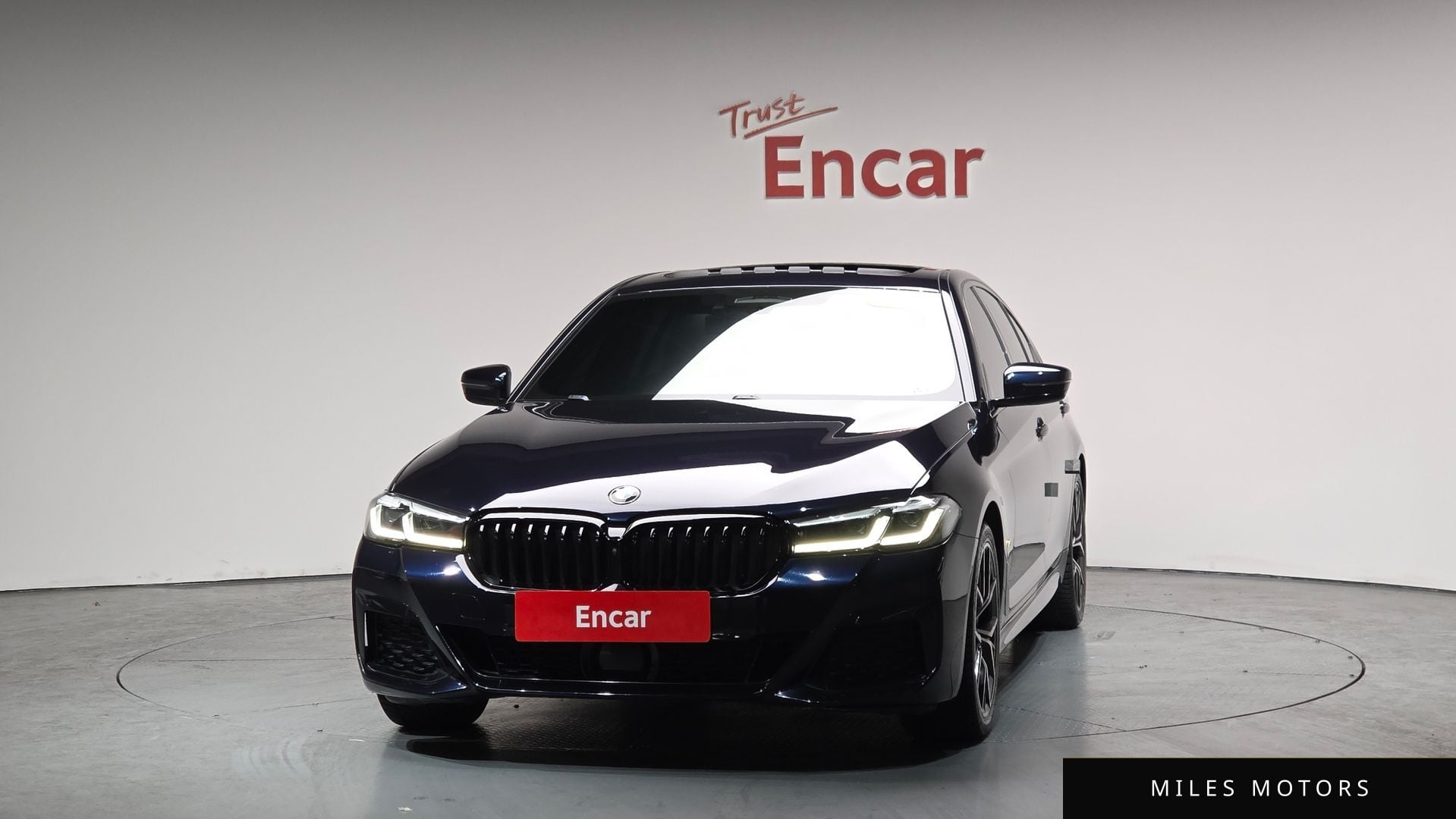 BMW 5시리즈 (G30) 2021 — миниатюра 2