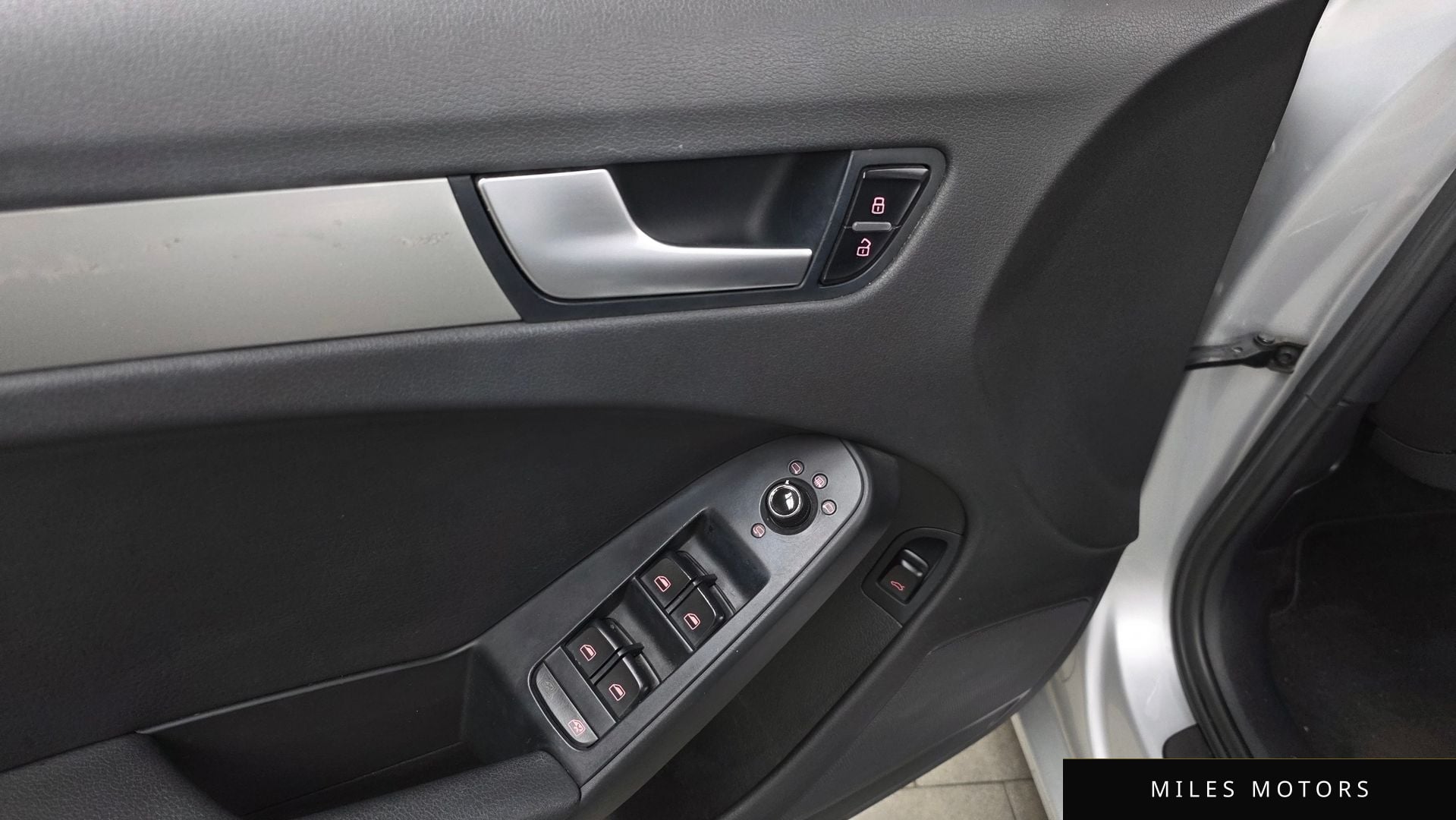 Audi A4 2012 — миниатюра 13