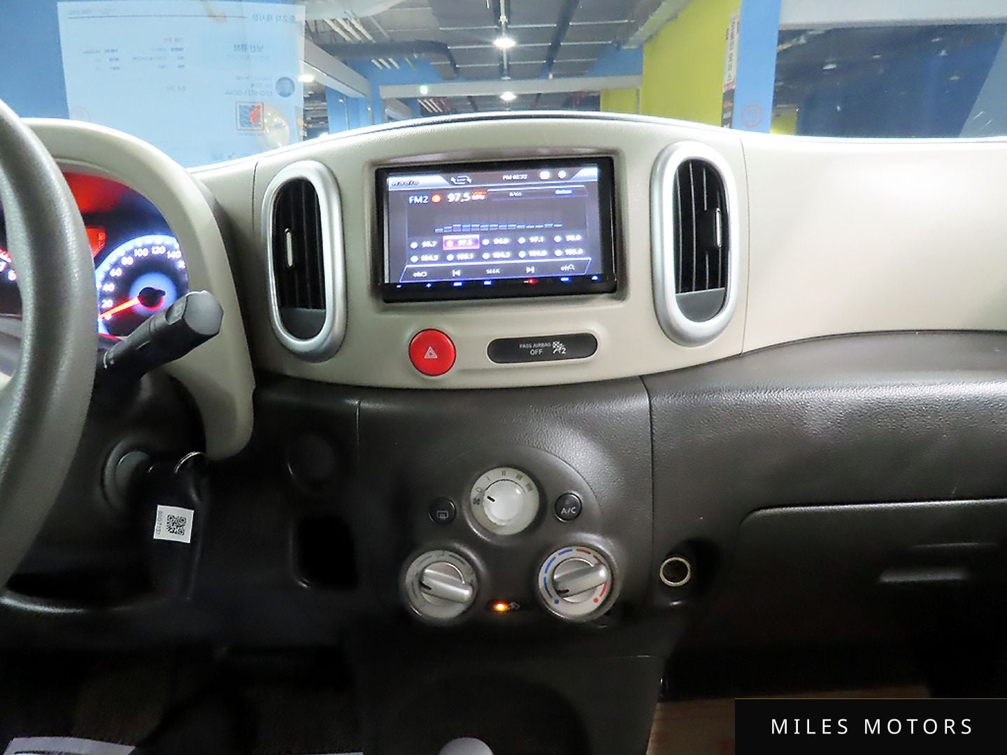 Nissan 큐브 2011 — миниатюра 13