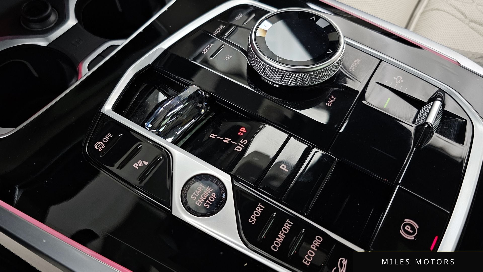 BMW X7 (G07) 2024 — миниатюра 9