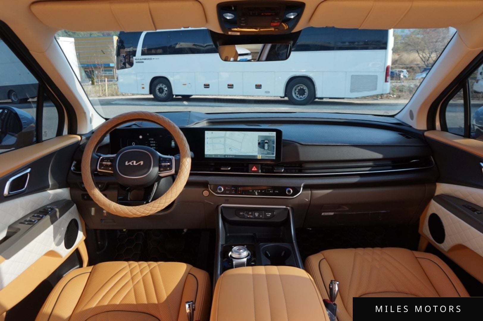 Kia Canival 2025 — миниатюра 7