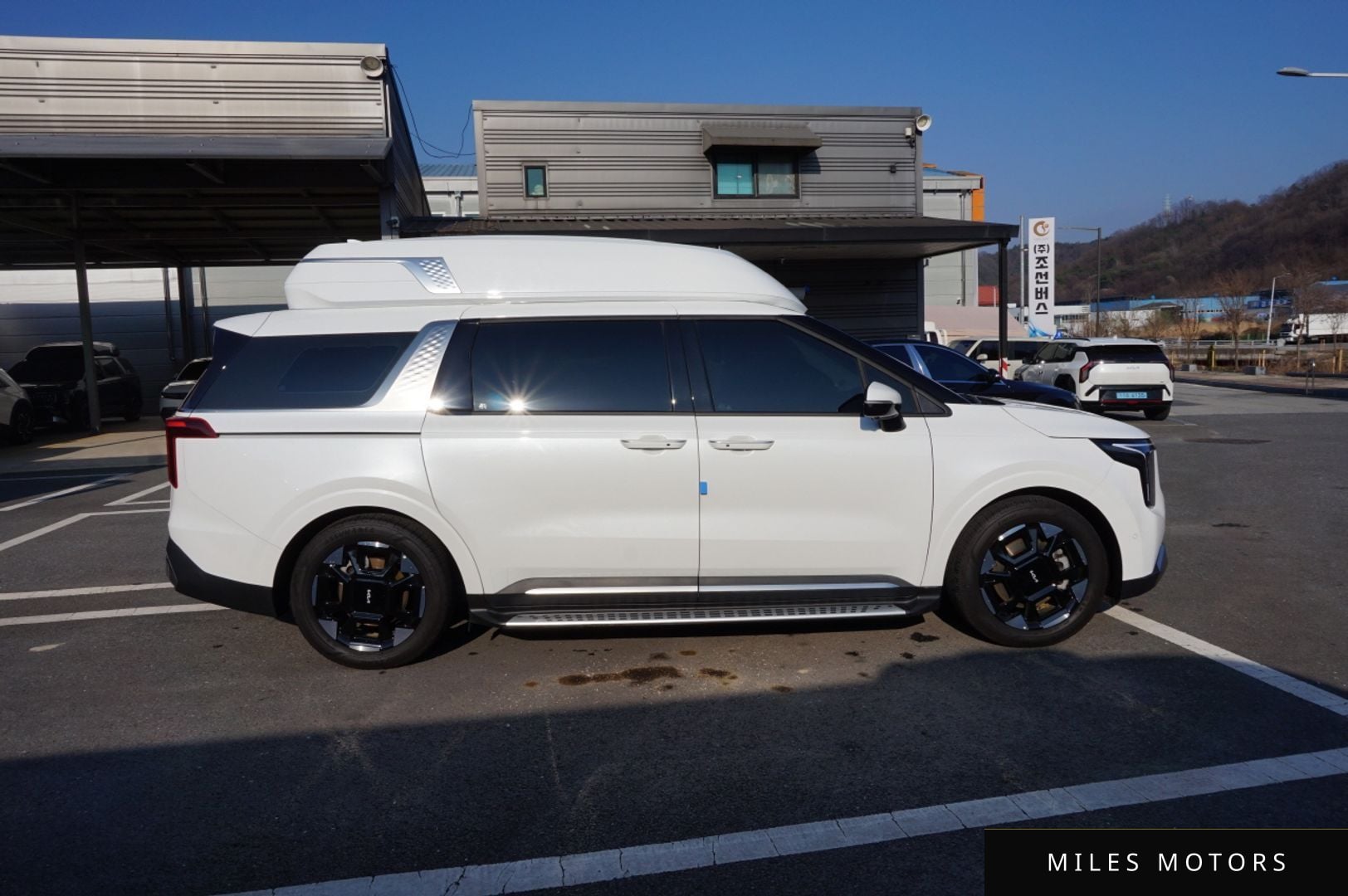 Kia Canival 2025 — миниатюра 19