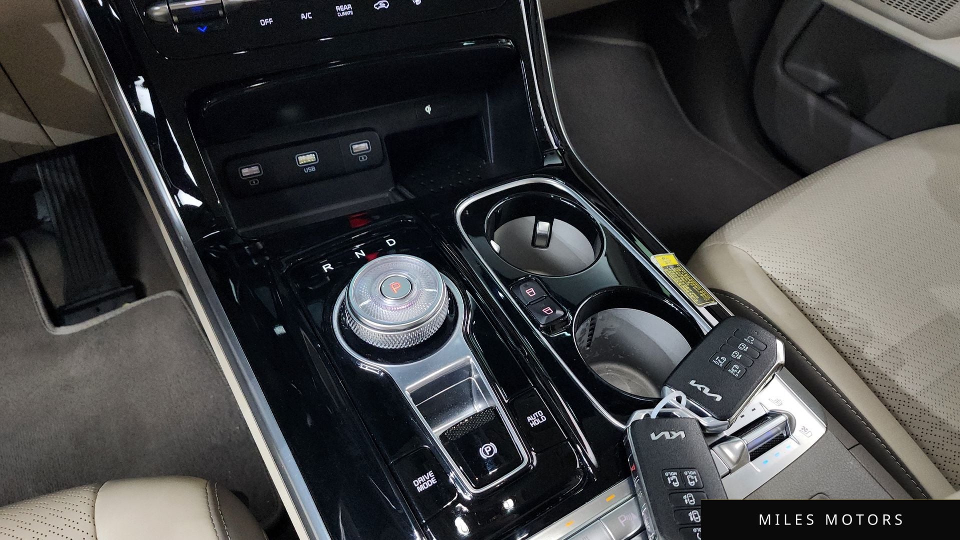 Kia Carnival 2022 — миниатюра 9
