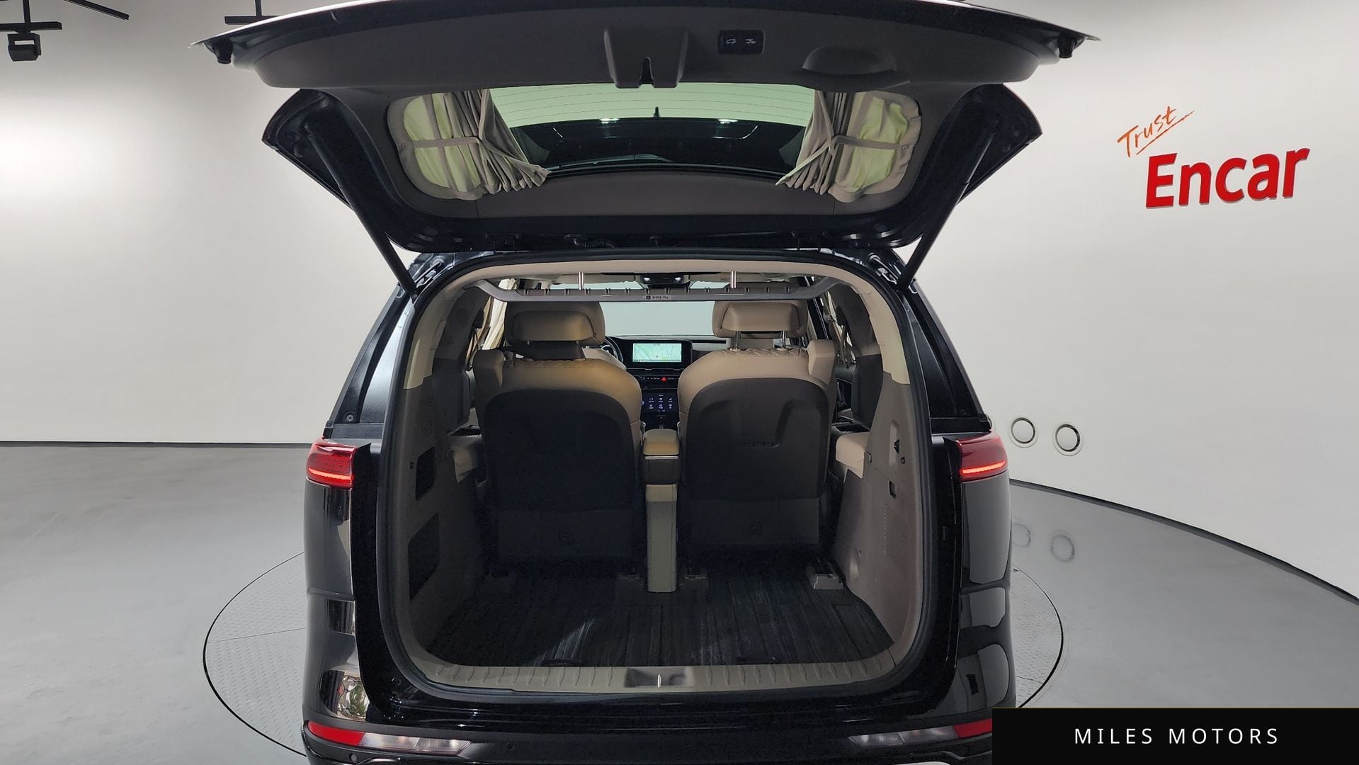 Kia Carnival 2022 — миниатюра 20