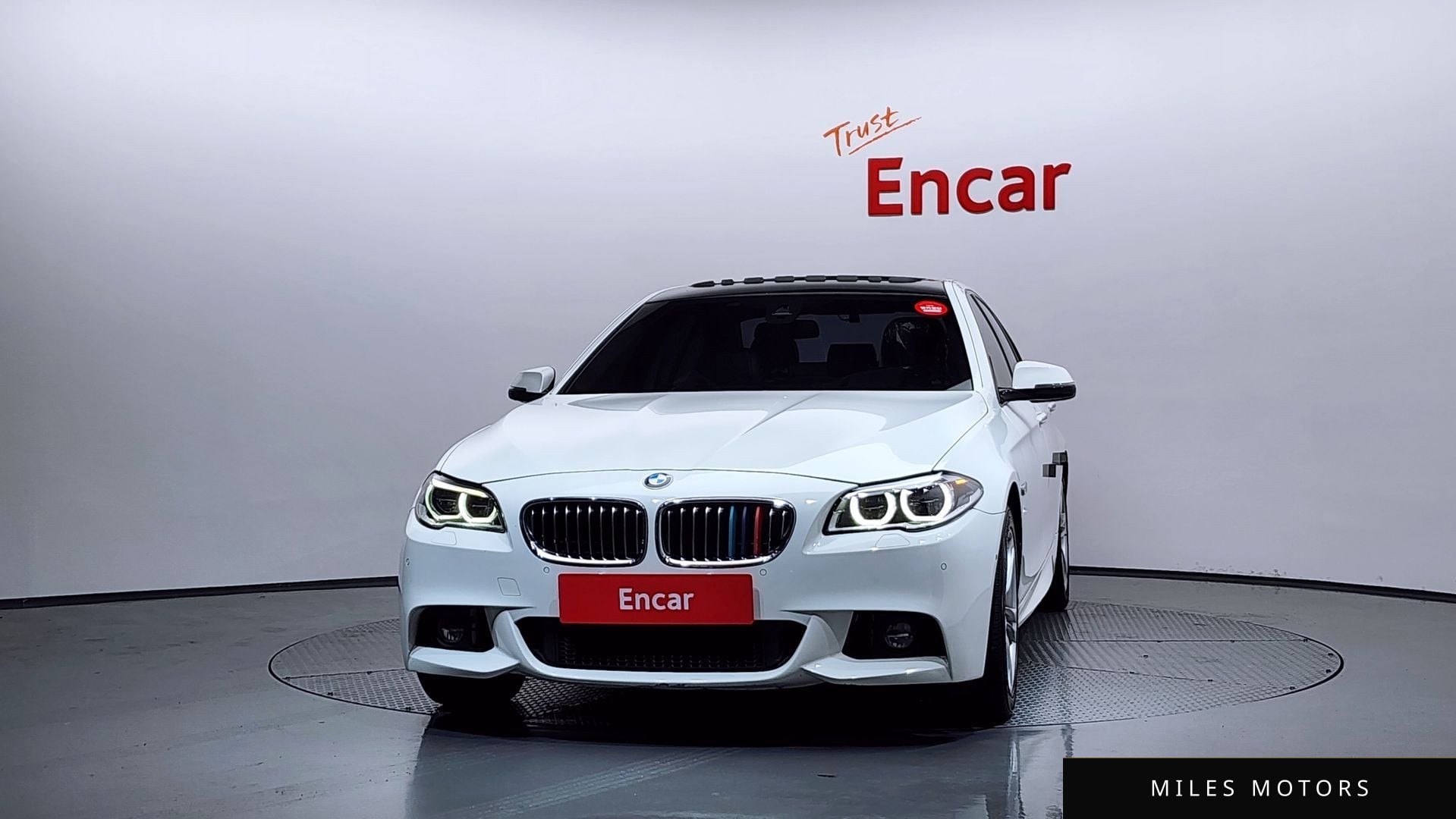 BMW 5 Series (F10) 2016 — миниатюра 3