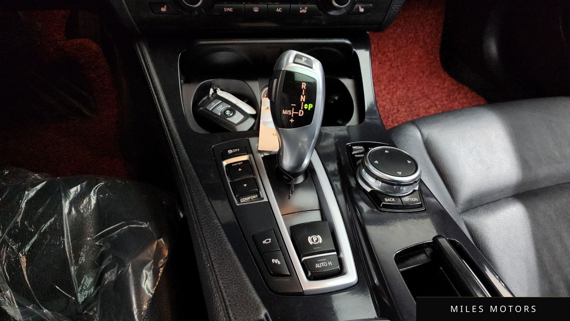 BMW 5 Series (F10) 2016 — миниатюра 9