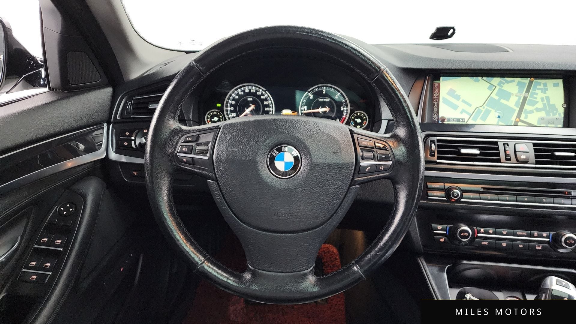 BMW 5 Series (F10) 2016 — миниатюра 14