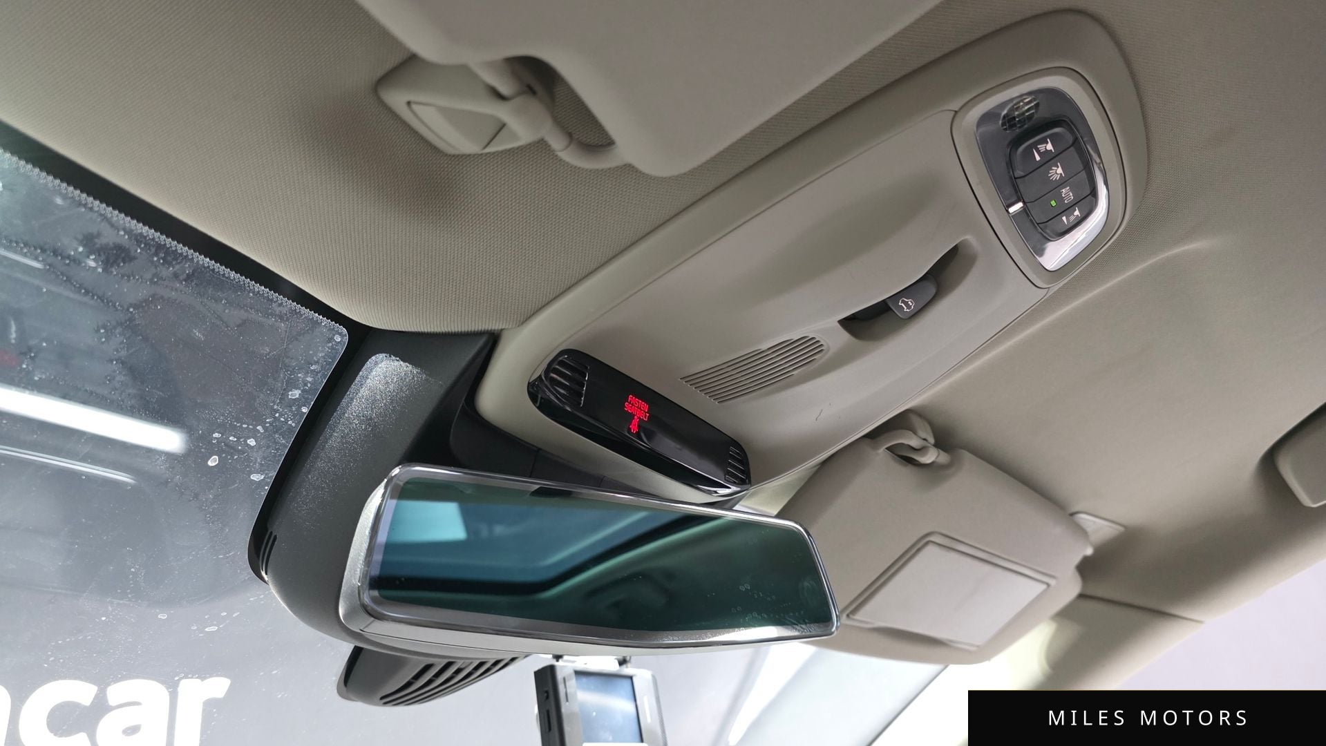 Volvo V40 2014 — миниатюра 18