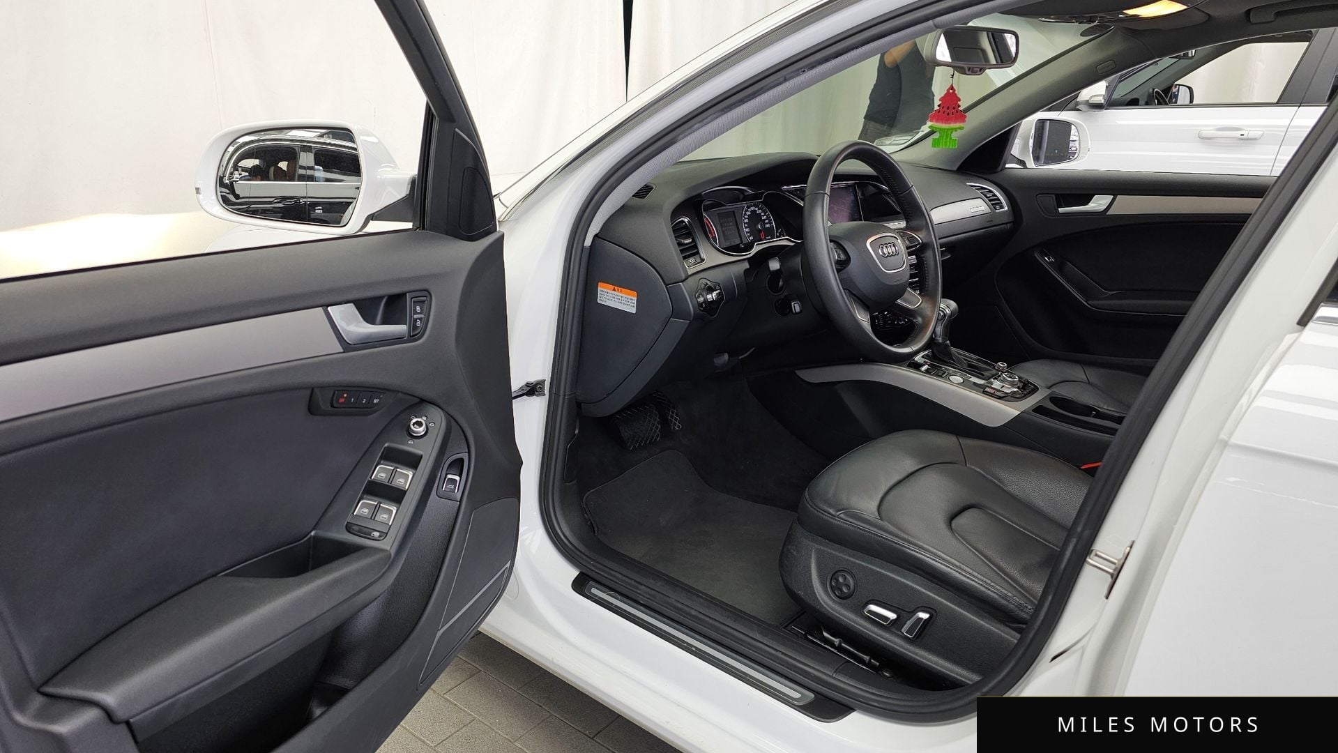 Audi A4 2013 — миниатюра 10