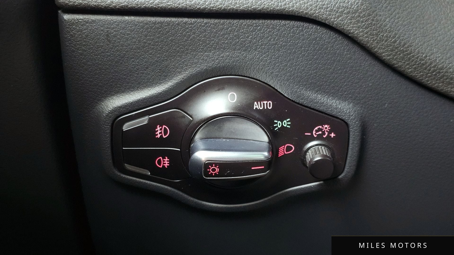 Audi Q5 2015 — миниатюра 39