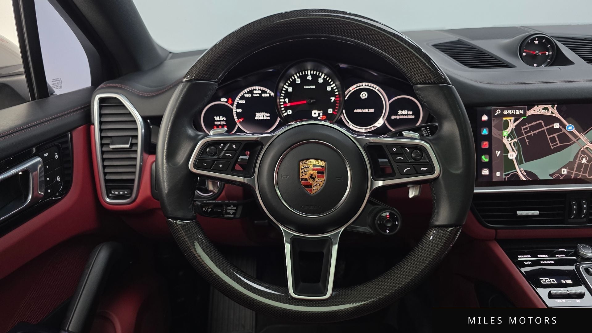 Porsche 카이엔 (PO536) 2023 — миниатюра 13