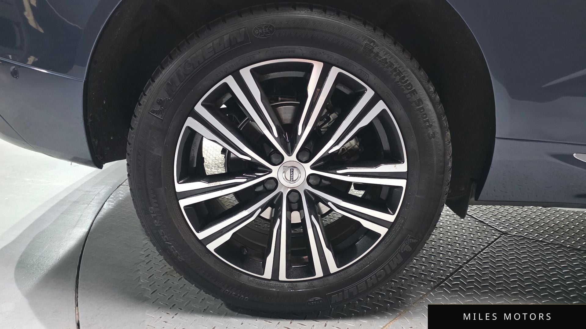 Volvo XC60 2022 — миниатюра 5