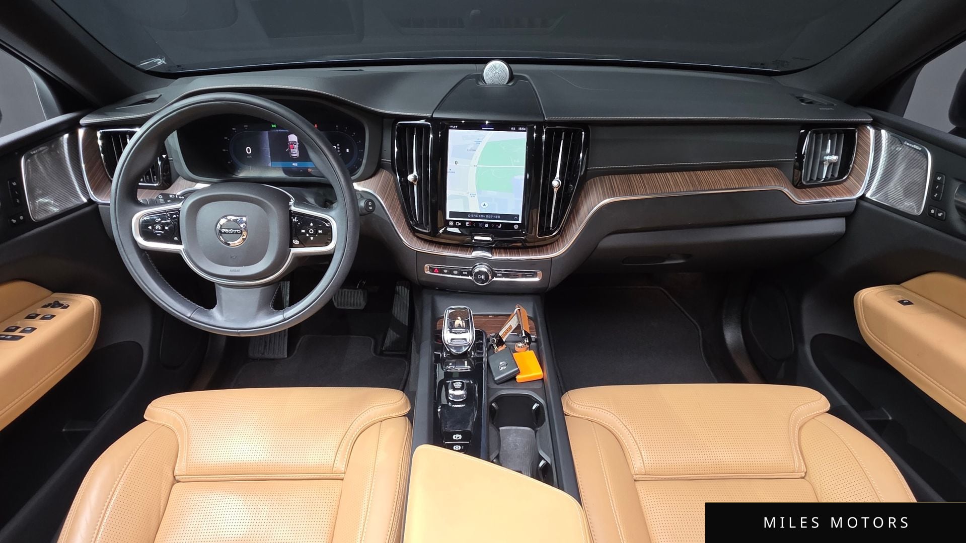 Volvo XC60 2022 — миниатюра 7