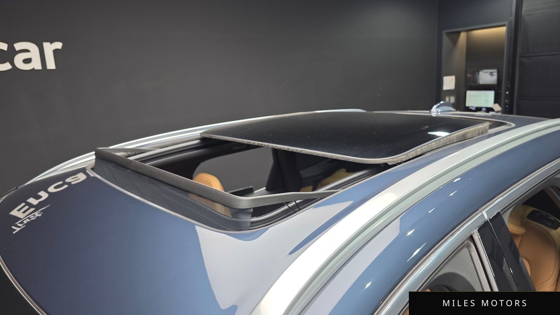 Volvo XC60 2022 — миниатюра 19