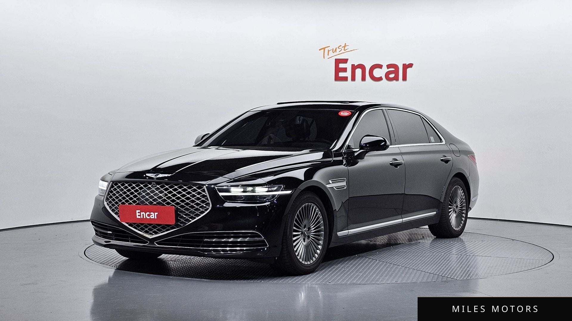 Genesis G90 2021 — фото 1 из 12