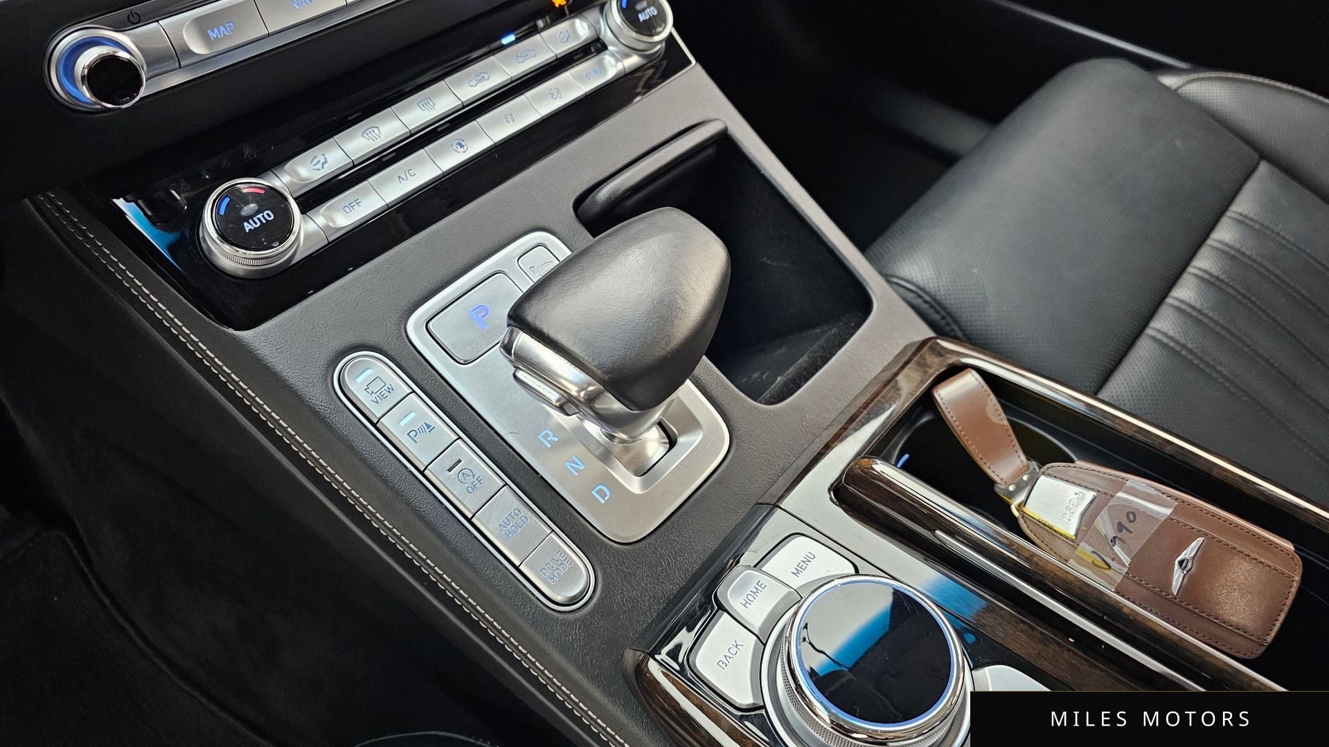 Genesis G90 2021 — миниатюра 9