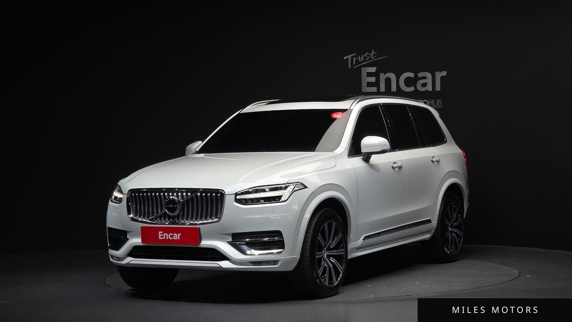 Volvo XC90 2020 — фото 1 из 12